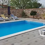 Villa Balamunta - Three Bedroom With Private Pool *