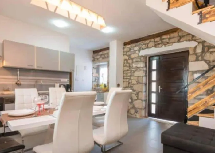 Balamunta - Three Bedroom With Private Pool Вилла Donje Rastane